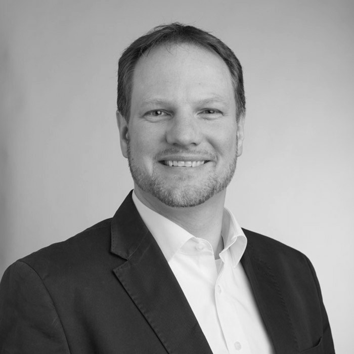 Henning Christen - 区域销售经理